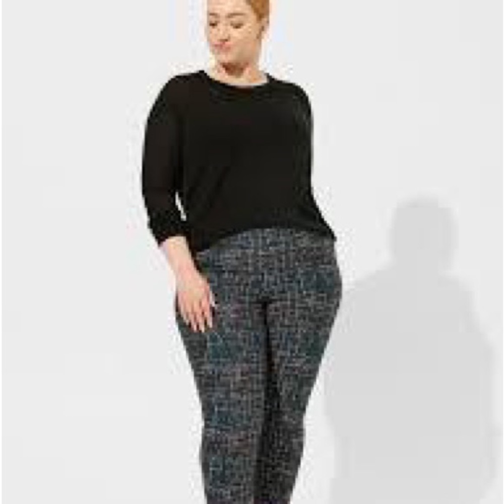 Torrid Black and Gray Cropped Women's Pants